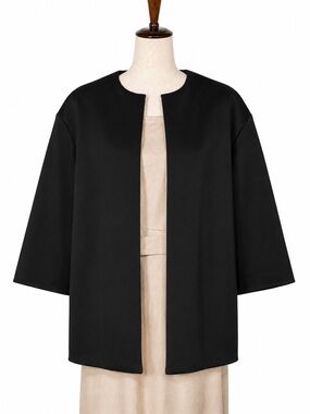 Anne Klein oversized scuba jacket.  Minimalism, structured, modern- 12